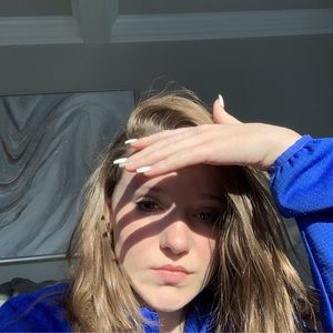 Meet your Posher, Julia